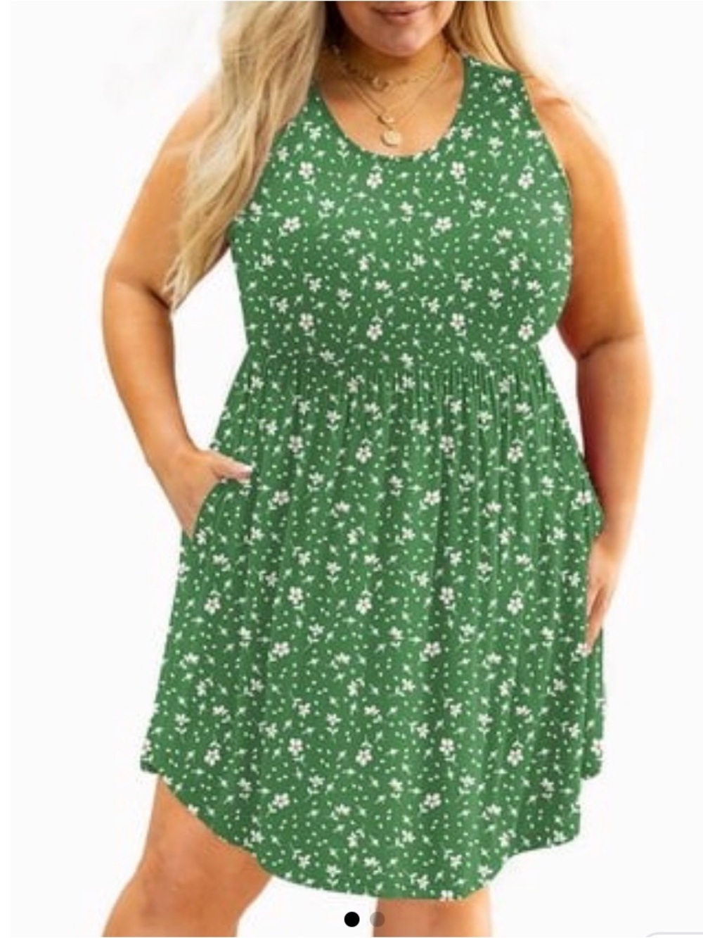 Plus-Size Green Floral Sleeveless Pocket Dress